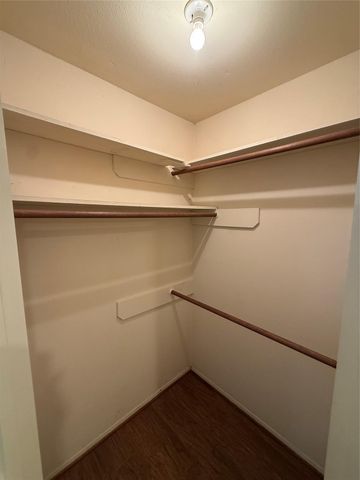 10941 Rosewood Court, La Porte, TX 77571