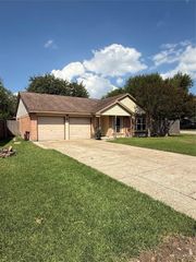 10941 Rosewood Court, La Porte, TX 77571