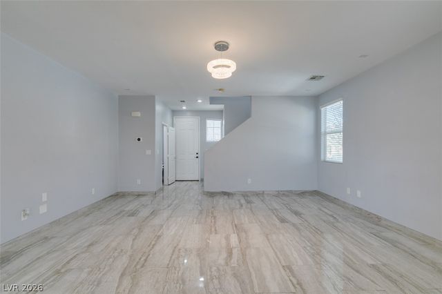 91 Lockheed Avenue, Las Vegas, NV 89183