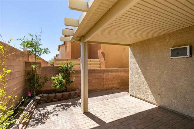 91 Lockheed Avenue, Las Vegas, NV 89183