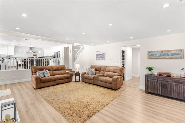 8336 Garnet Canyon Lane, Las Vegas, NV 89129