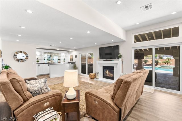 8336 Garnet Canyon Lane, Las Vegas, NV 89129