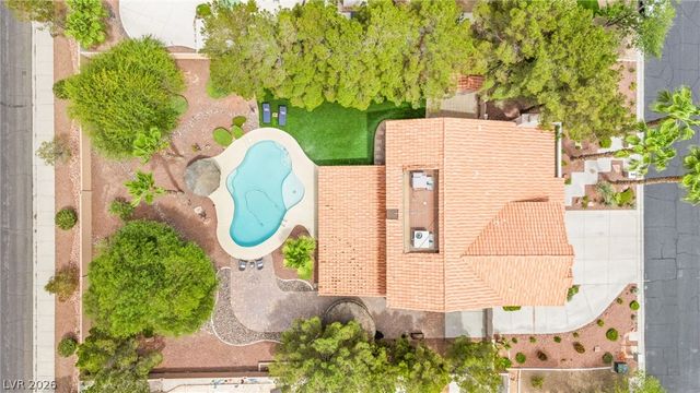8336 Garnet Canyon Lane, Las Vegas, NV 89129