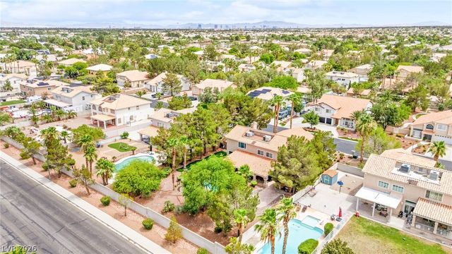 8336 Garnet Canyon Lane, Las Vegas, NV 89129