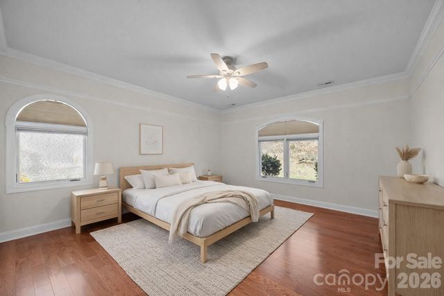 26 Ocaso Drive, Asheville, NC 28806