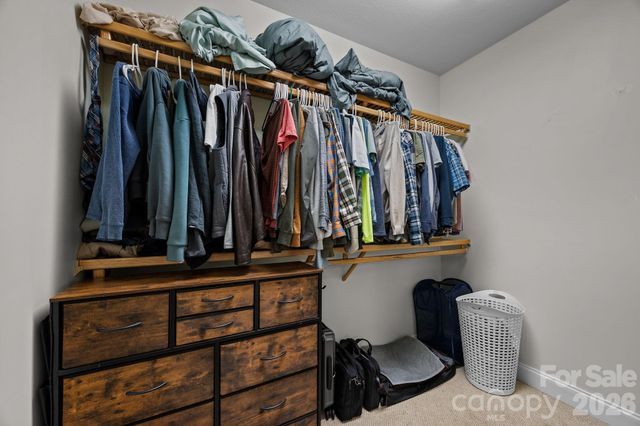 26 Ocaso Drive, Asheville, NC 28806