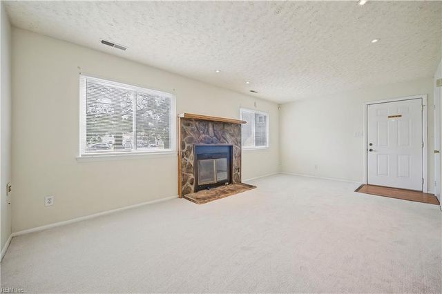 1331 Sierra DR, Virginia Beach, VA 23453