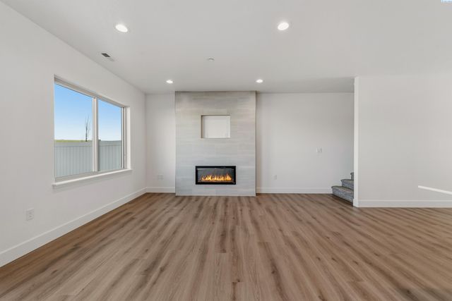 4517 Road 114, Pasco, WA 99301