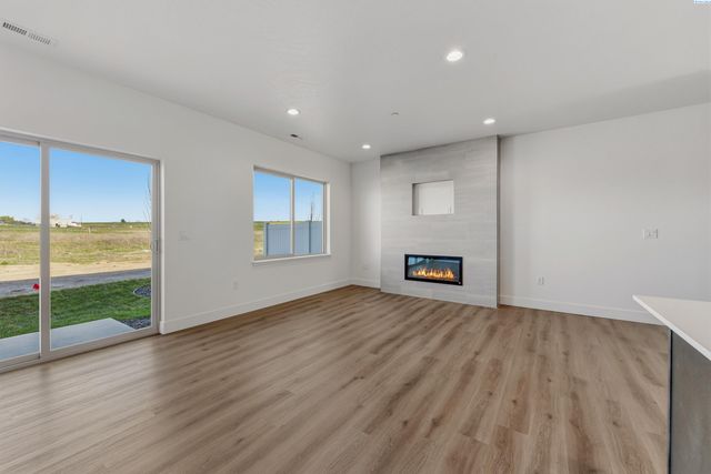 4517 Road 114, Pasco, WA 99301