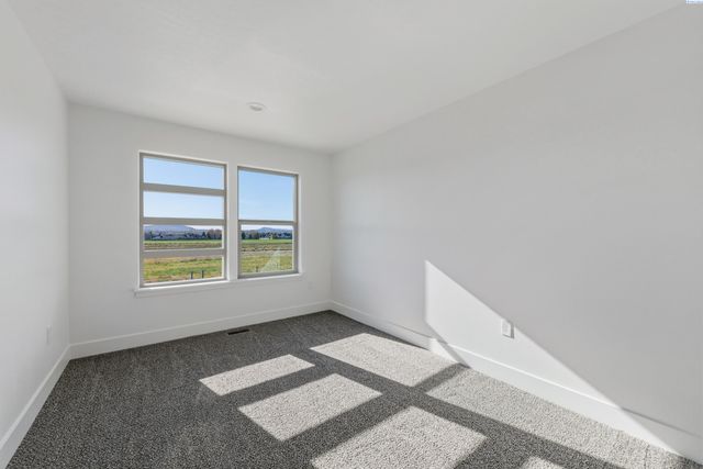 4517 Road 114, Pasco, WA 99301