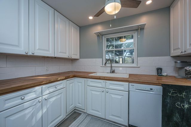 650 Cornell Street D59, Charleston, SC 29407