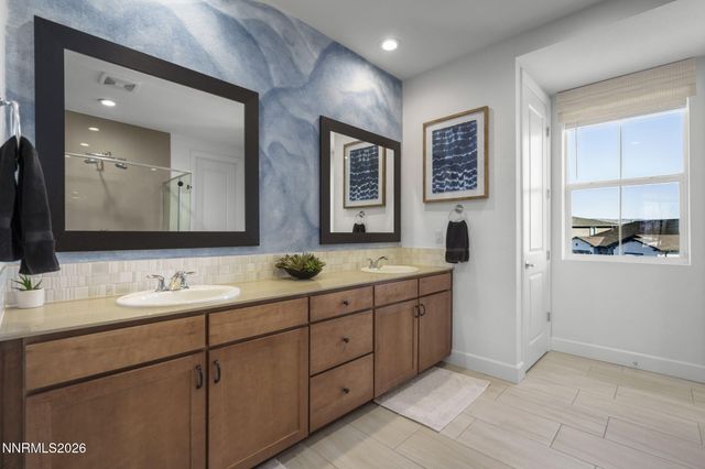 2428 W Nehalem Drive, Sparks, NV 89436