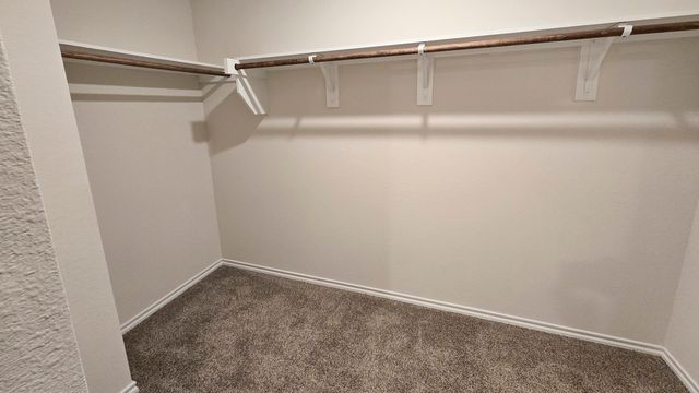 103 Choctaw Drive, Leonard, TX 75452