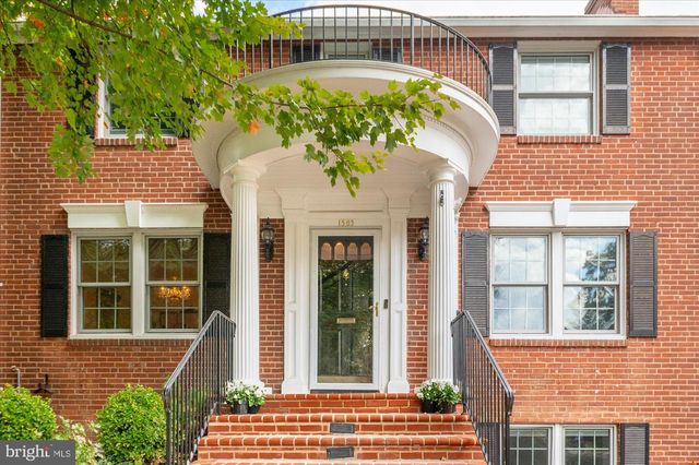 1503 N JEFFERSON ST, Arlington, VA 22205