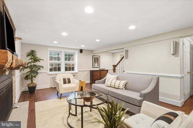 1503 N JEFFERSON ST, Arlington, VA 22205