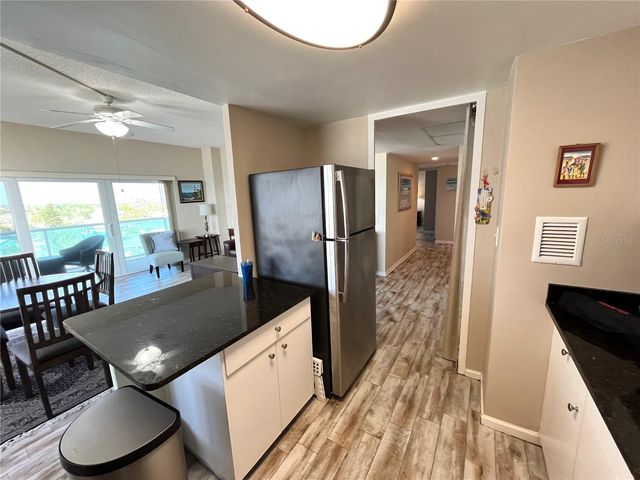 880 MANDALAY AVENUE N414, Clearwater Beach, FL 33767