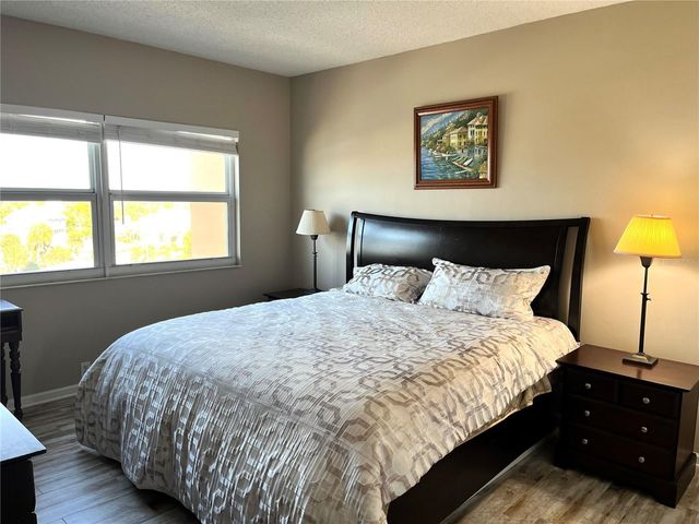 880 MANDALAY AVENUE N414, Clearwater Beach, FL 33767