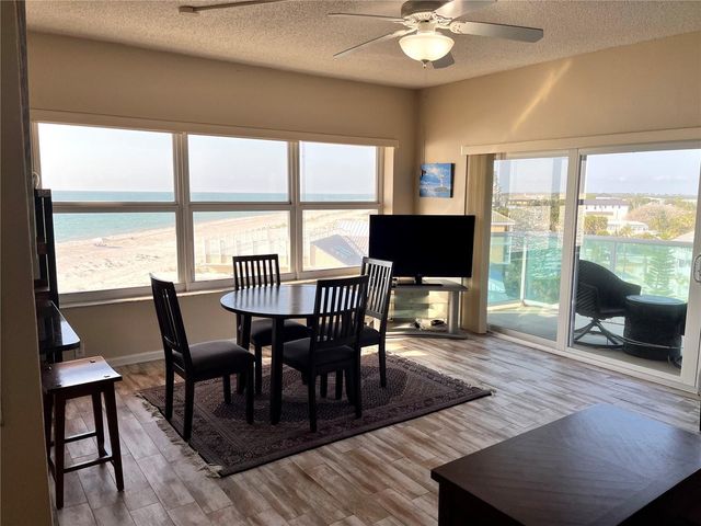 880 MANDALAY AVENUE N414, Clearwater Beach, FL 33767