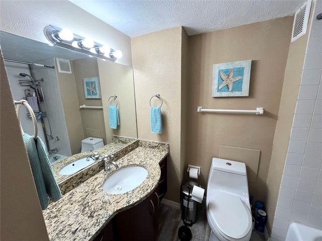 880 MANDALAY AVENUE N414, Clearwater Beach, FL 33767