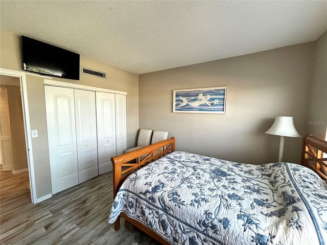 880 MANDALAY AVENUE N414, Clearwater Beach, FL 33767