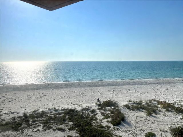 880 MANDALAY AVENUE N414, Clearwater Beach, FL 33767