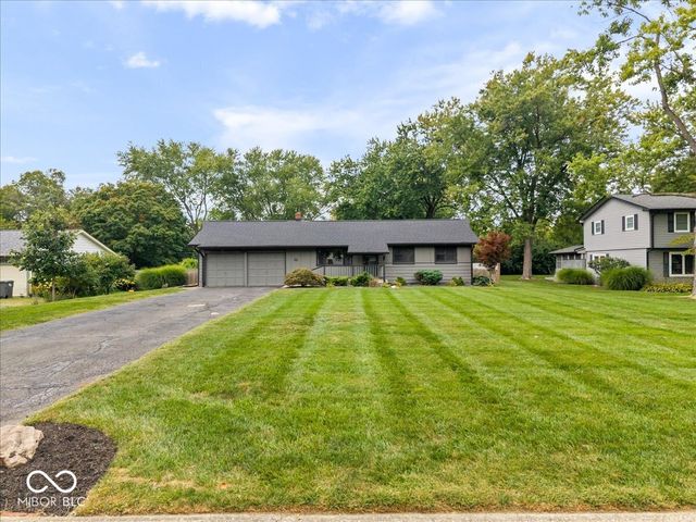8016 Chiltern Drive, Indianapolis, IN 46268