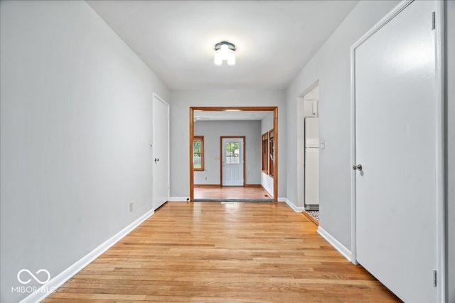 8016 Chiltern Drive, Indianapolis, IN 46268