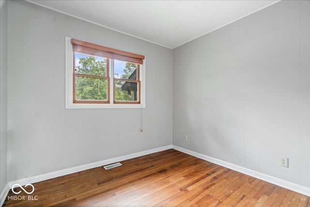 8016 Chiltern Drive, Indianapolis, IN 46268
