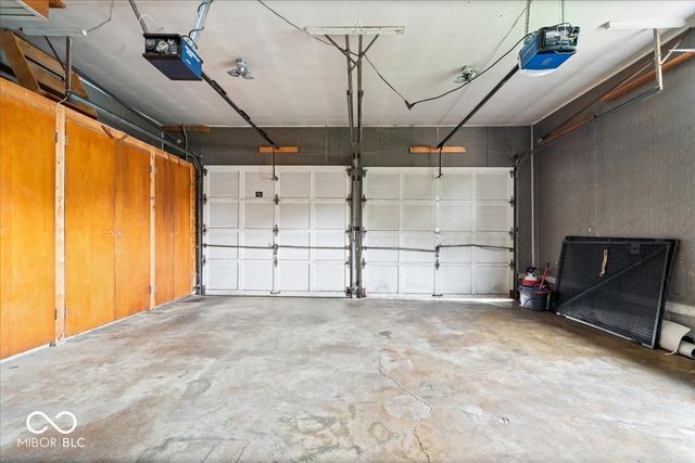 8016 Chiltern Drive, Indianapolis, IN 46268