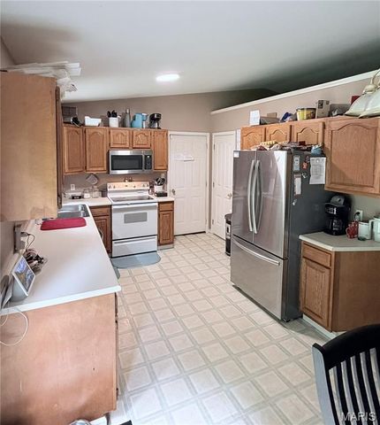 9934 Thurman Oaks Road, Valles Mines, MO 63087