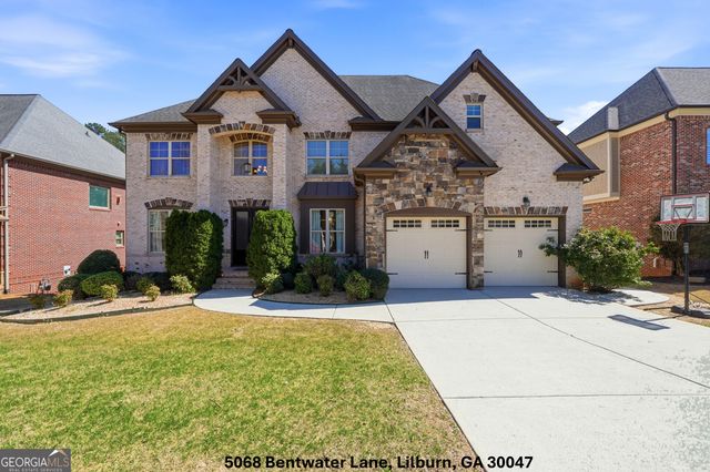 5068 Bentwater Lane SW, Lilburn, GA 30047