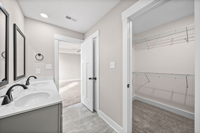 22 Echo Ridge, Oak Grove, KY 42262