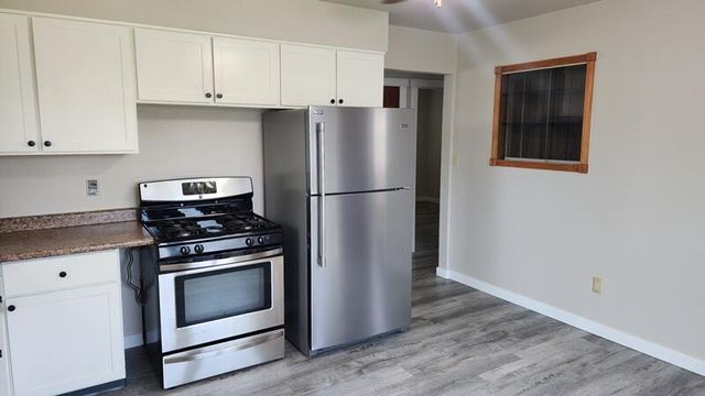 3409 S 10th PLACE, Sheboygan, WI 53081