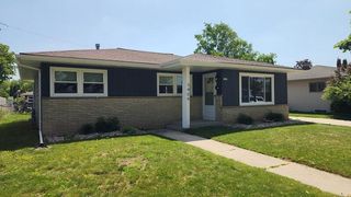 3409 S 10th PLACE, Sheboygan, WI 53081