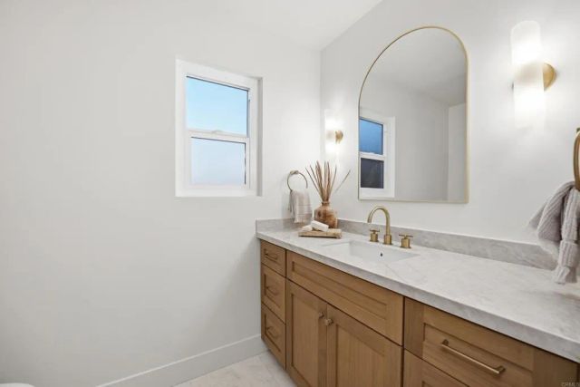 4050 Rosarita Dr, La Mesa, CA 91941