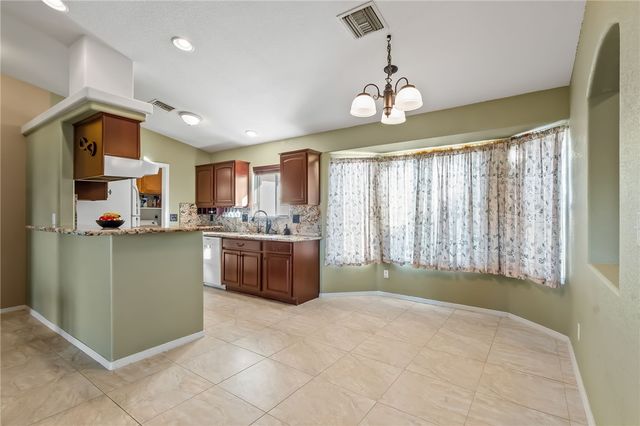 5013 S Emerald River Drive, Fort Mohave, AZ 86426