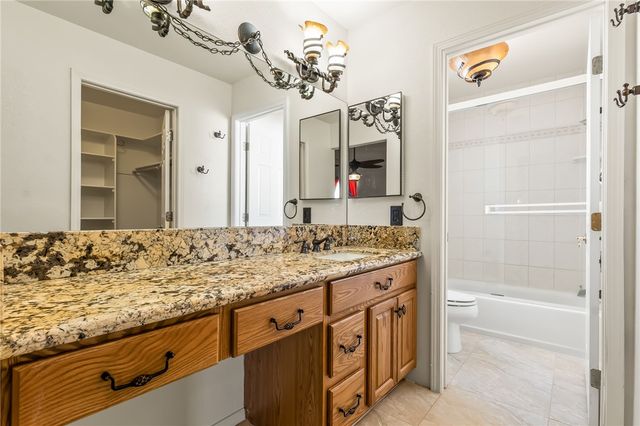 5013 S Emerald River Drive, Fort Mohave, AZ 86426