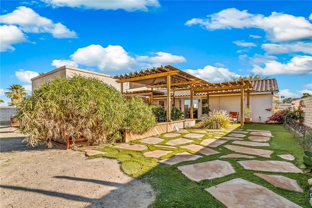 5013 S Emerald River Drive, Fort Mohave, AZ 86426
