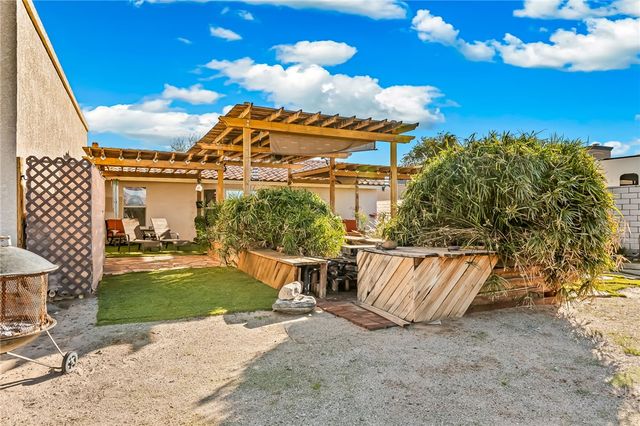 5013 S Emerald River Drive, Fort Mohave, AZ 86426