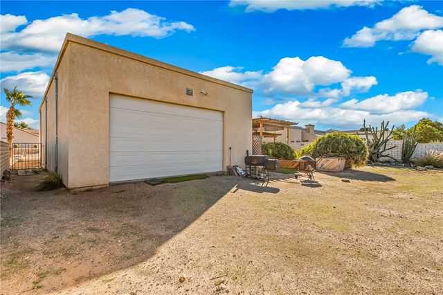 5013 S Emerald River Drive, Fort Mohave, AZ 86426