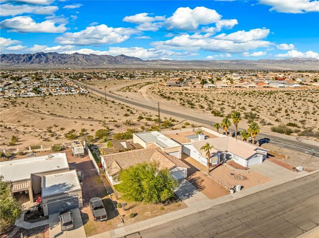 5013 S Emerald River Drive, Fort Mohave, AZ 86426