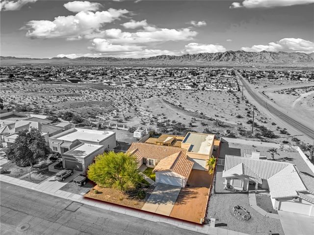 5013 S Emerald River Drive, Fort Mohave, AZ 86426