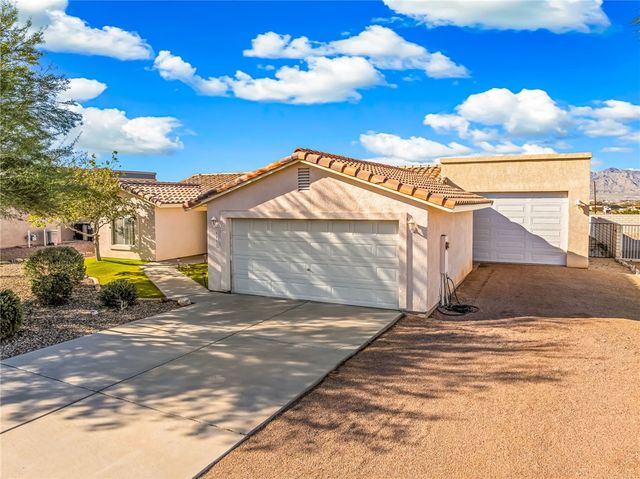 5013 S Emerald River Drive, Fort Mohave, AZ 86426