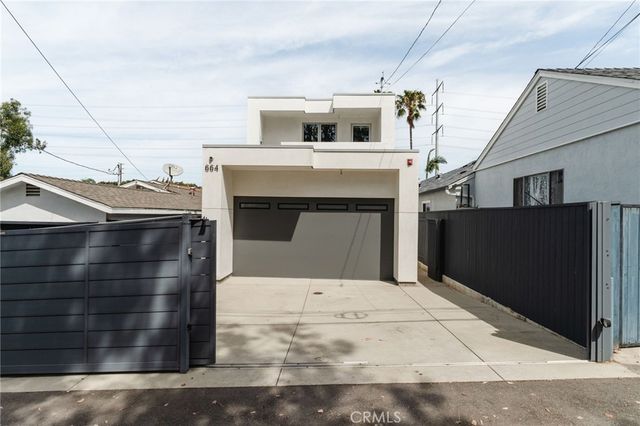 664 Rosecrans Avenue, Manhattan Beach, CA 90266