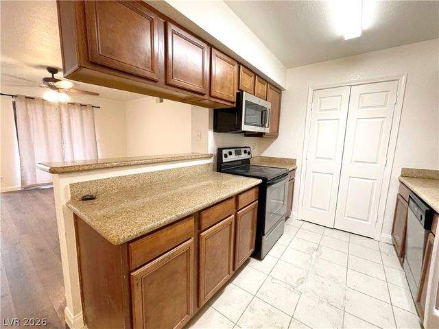 3135 South Mojave Road 221, Las Vegas, NV 89121