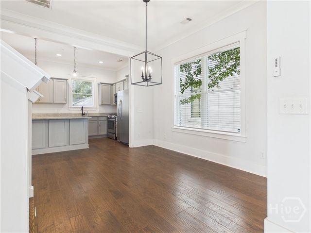 540 E 32nd Street, Savannah, GA 31401