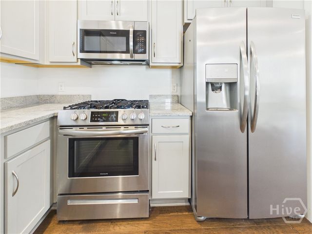 540 E 32nd Street, Savannah, GA 31401
