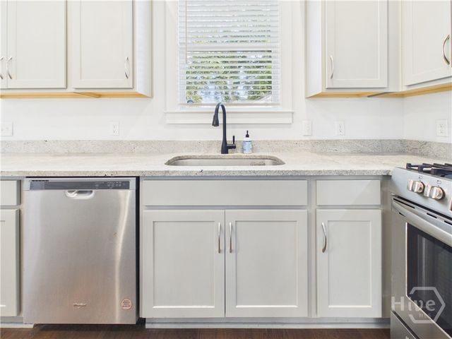 540 E 32nd Street, Savannah, GA 31401