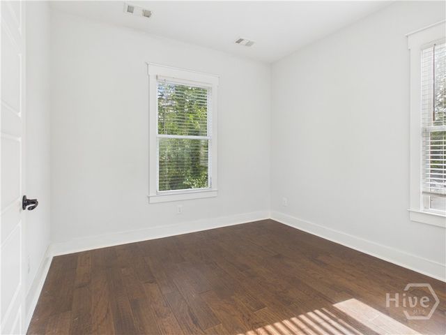 540 E 32nd Street, Savannah, GA 31401