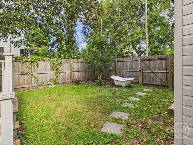 540 E 32nd Street, Savannah, GA 31401
